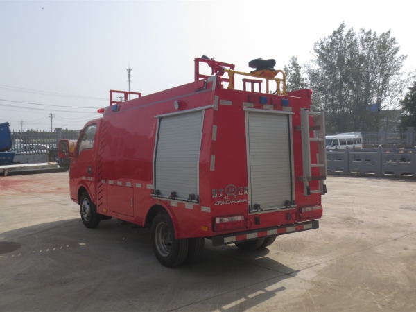 途逸單排水罐消防車（藍牌）