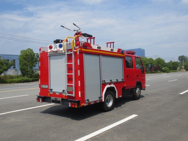 藍牌五十鈴水罐消防車