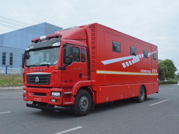 JDF5180TSYZ6型宿營(yíng)車